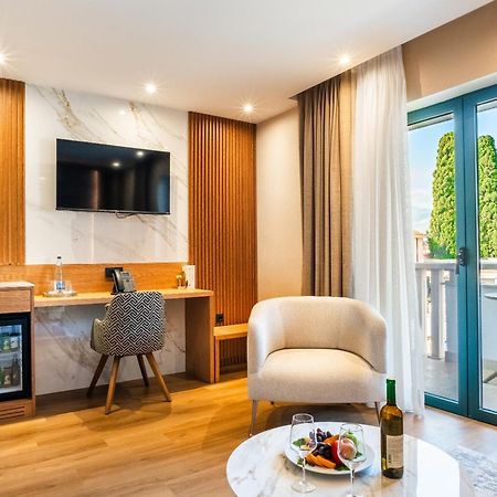 Boutique Hotel Villa Royal Tivat Ngoại thất bức ảnh