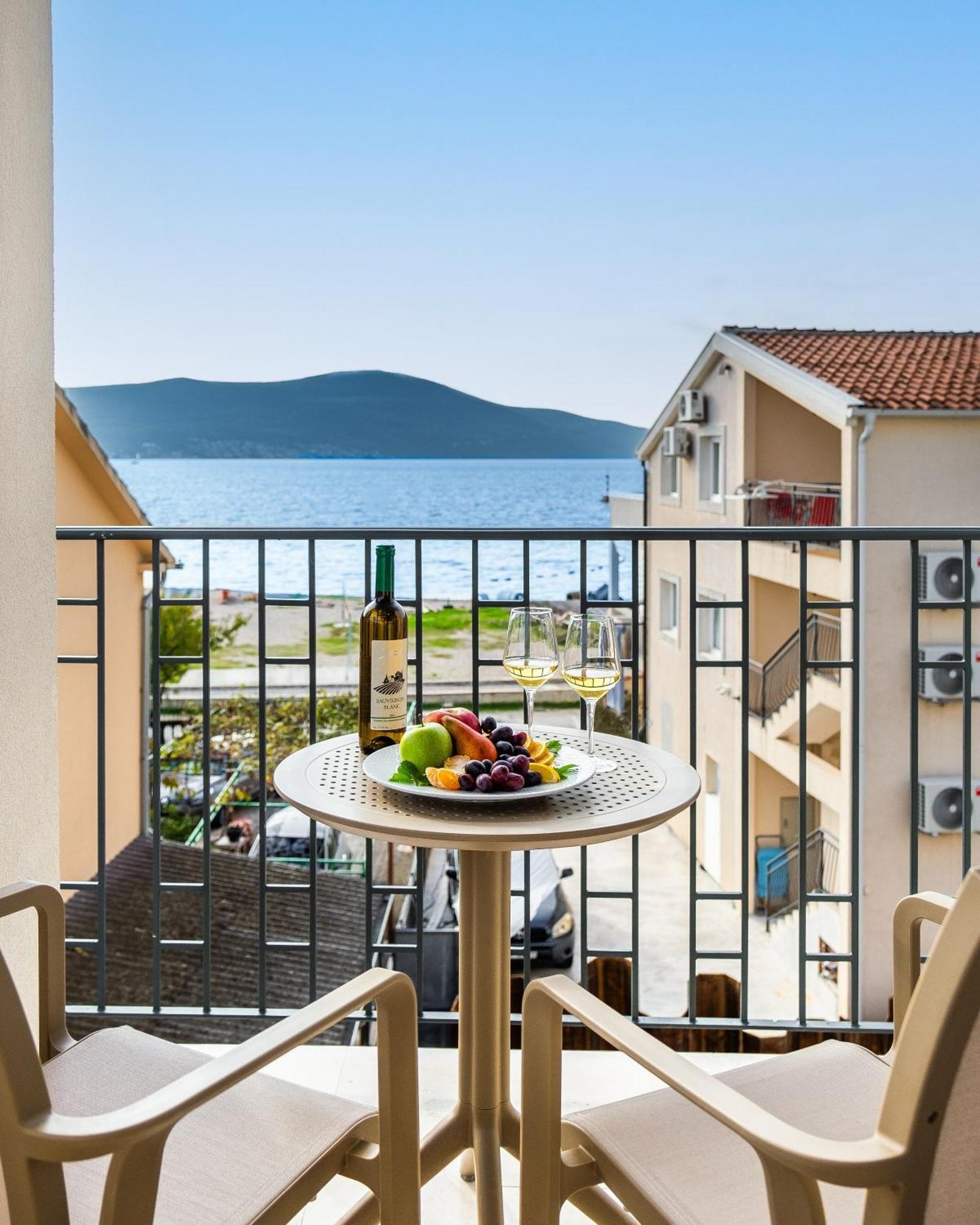 Boutique Hotel Villa Royal Tivat Ngoại thất bức ảnh
