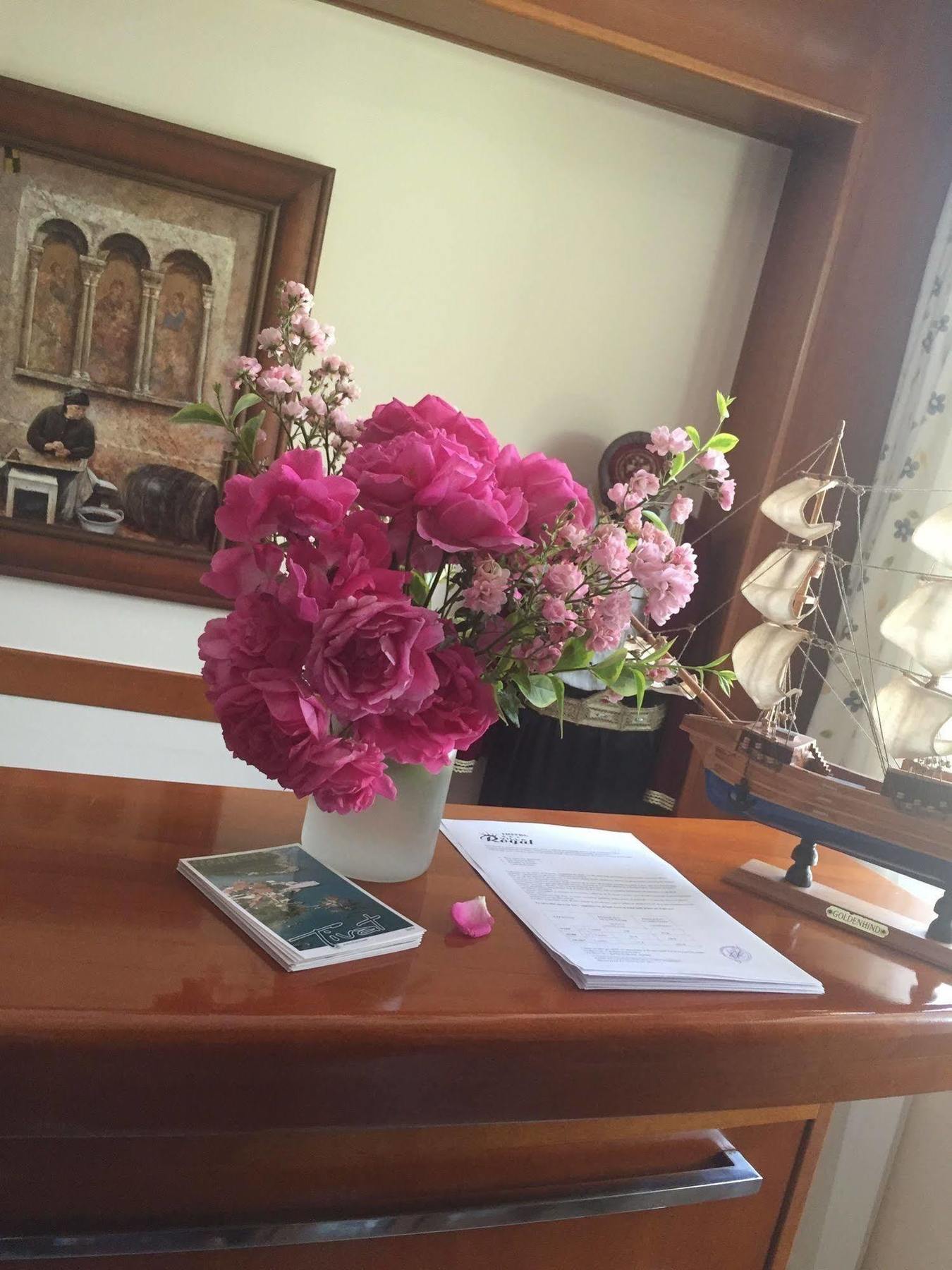 Boutique Hotel Villa Royal Tivat Ngoại thất bức ảnh