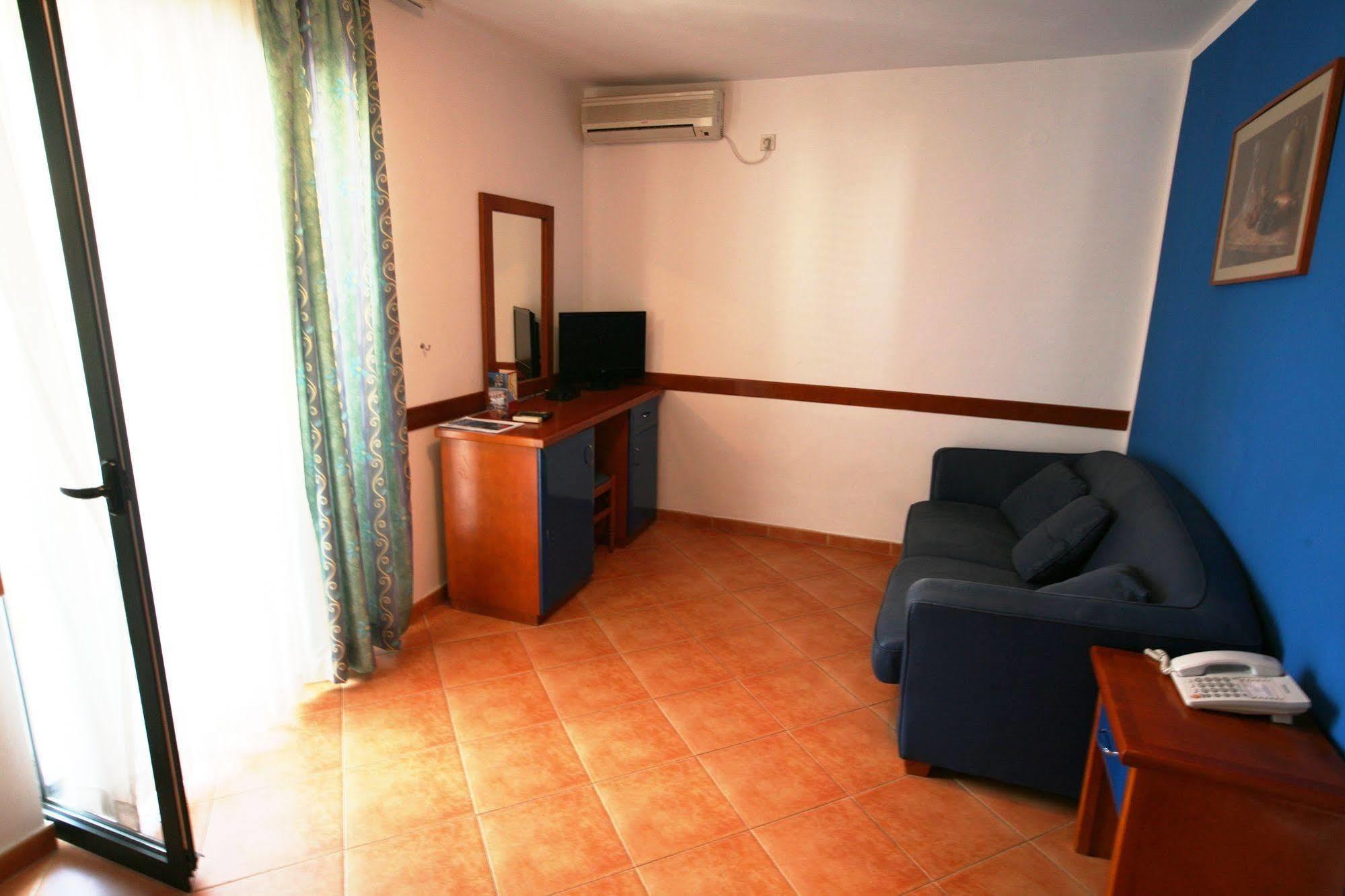 Boutique Hotel Villa Royal Tivat Ngoại thất bức ảnh
